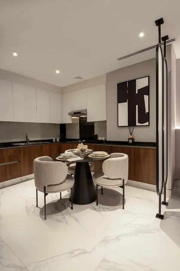 Lusso Hometels J One Business Bay Dubai Aparthotel